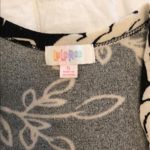 Lularoe - Picture 3 of 3